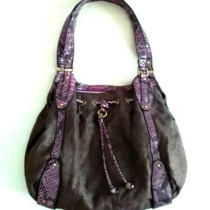 Medium-size Handbag/Shoulder bag